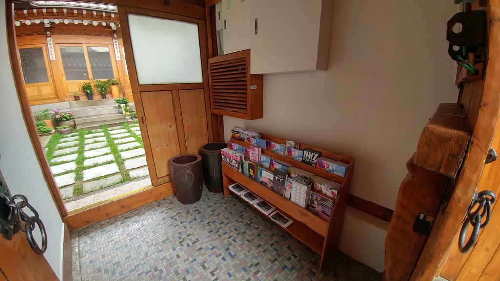 Bukchon Hyosunjae Guesthouse Сеул Экстерьер фото