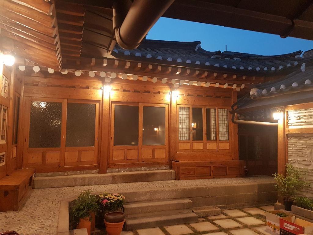 Bukchon Hyosunjae Guesthouse Сеул Экстерьер фото
