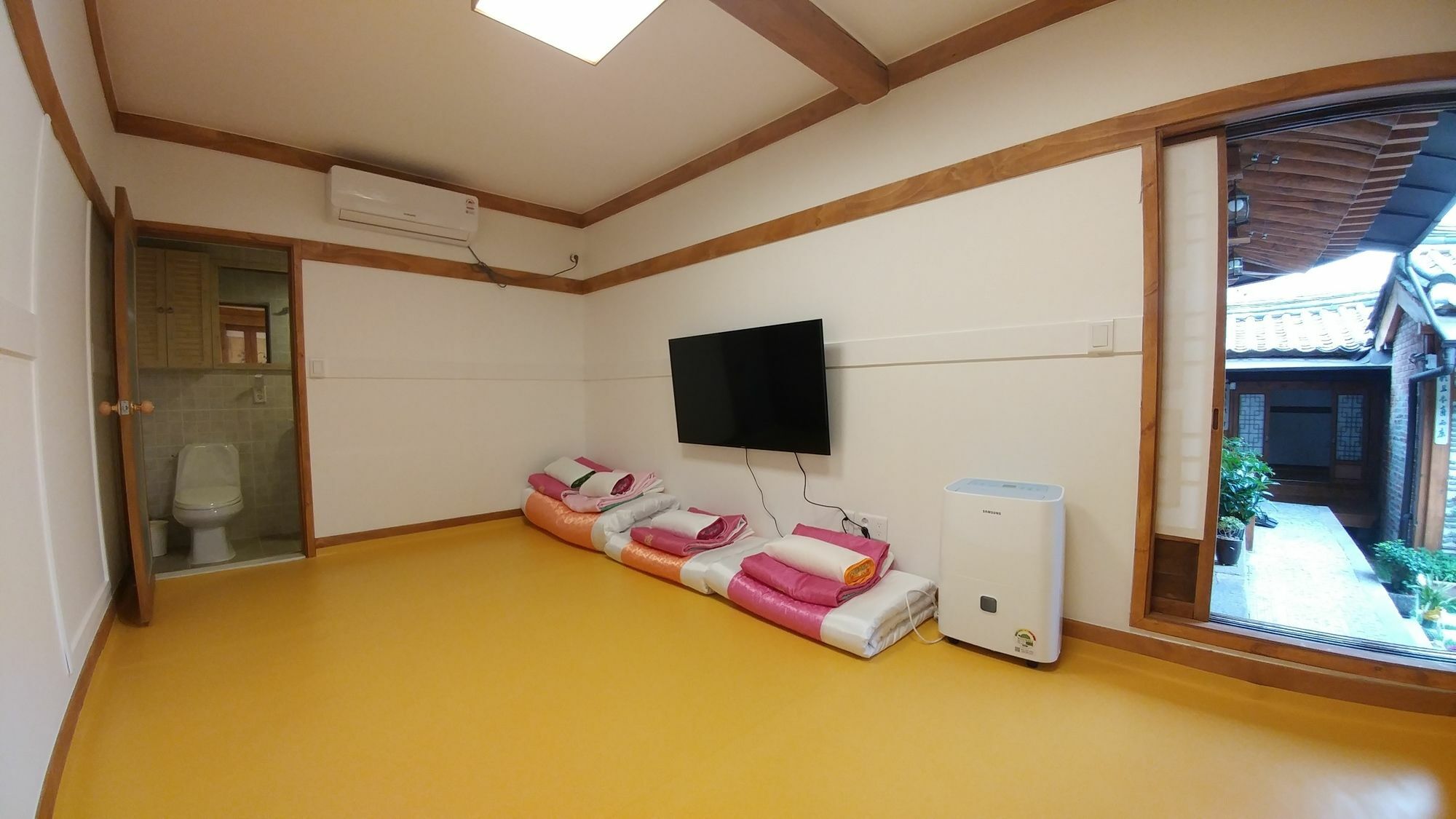 Bukchon Hyosunjae Guesthouse Сеул Экстерьер фото