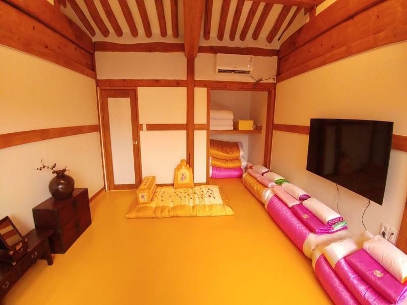 Bukchon Hyosunjae Guesthouse Сеул Экстерьер фото