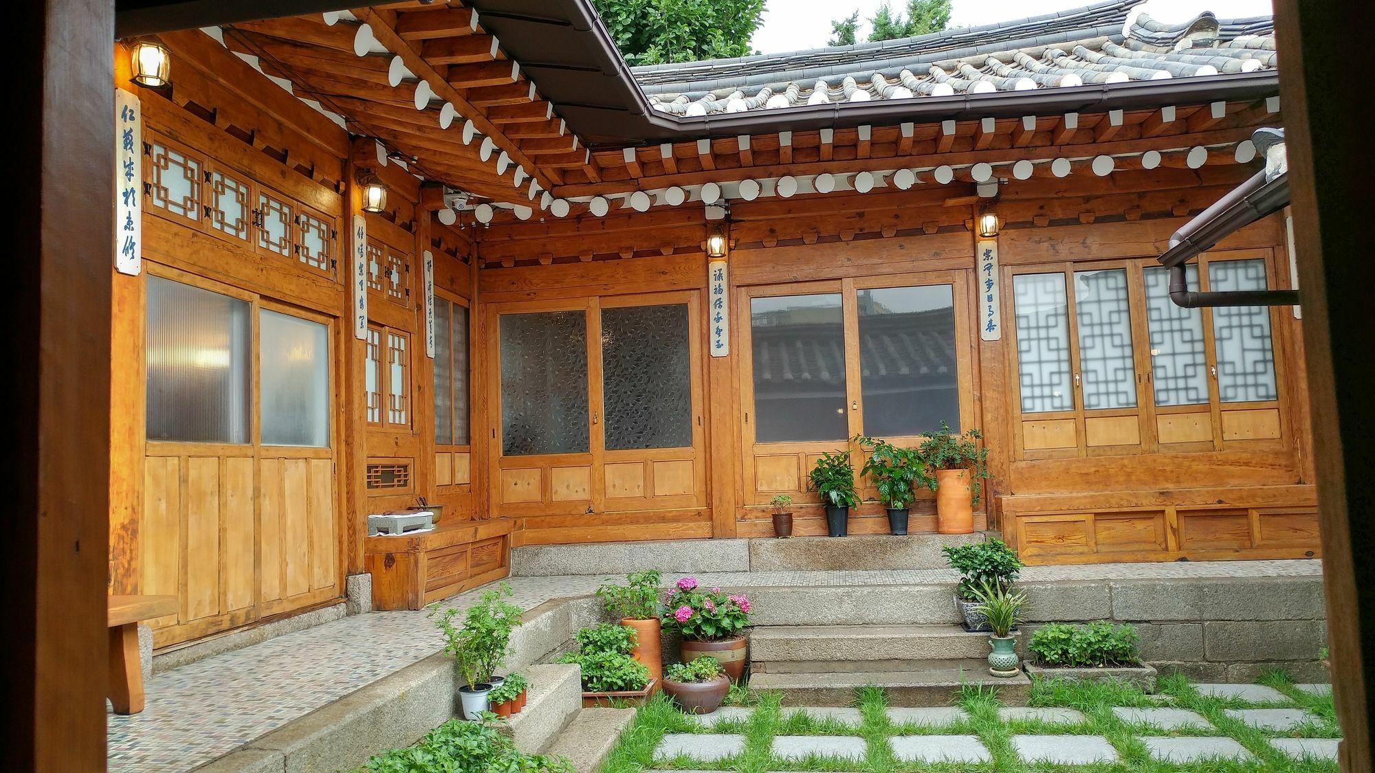 Bukchon Hyosunjae Guesthouse Сеул Экстерьер фото